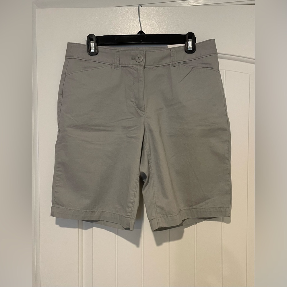 Women's Gray Shorts NWT